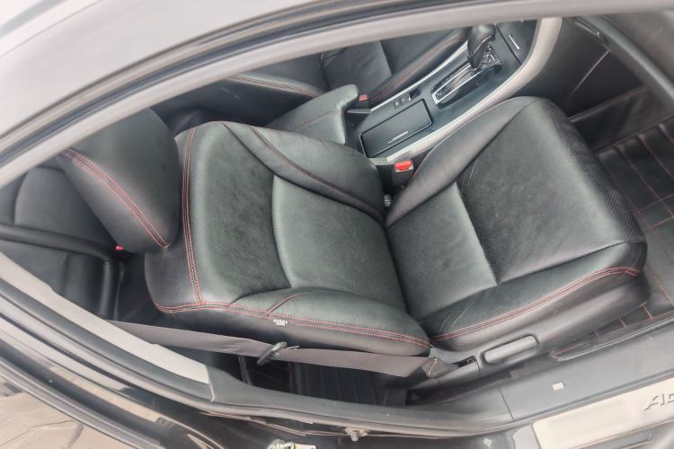 Used Honda Accord 2015 2.0L LX Comfort Edition
