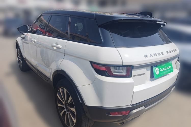 Used Land Rover Range Evoque 2018 240 PS SE Smart Brilliance Edition Rear Left 45 Deg