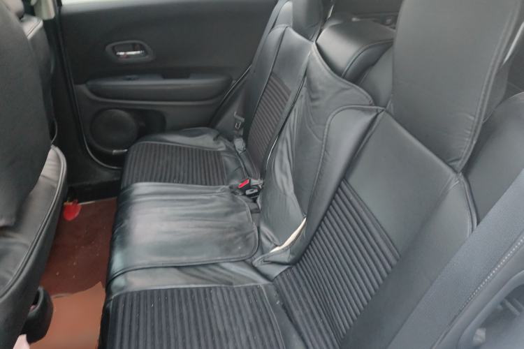 Used Honda Vezel 2017 1.8L CVT Front-Wheel Drive Pioneer Edition