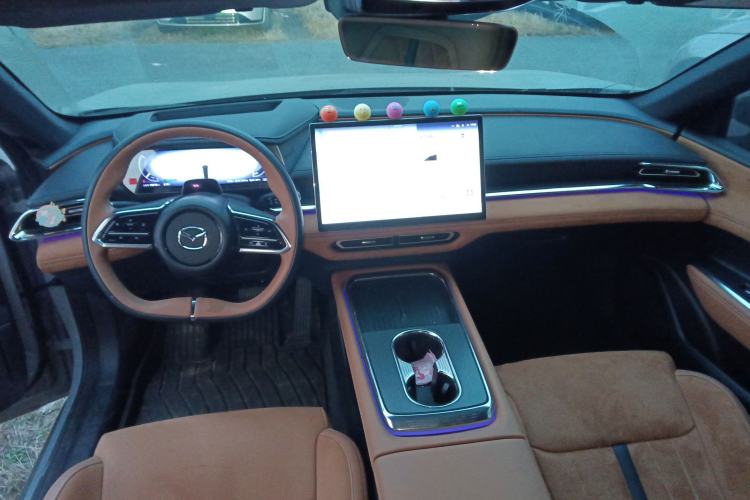 Used Mazda EZ-6 2024 Range-Extended 200 Luxury Edition