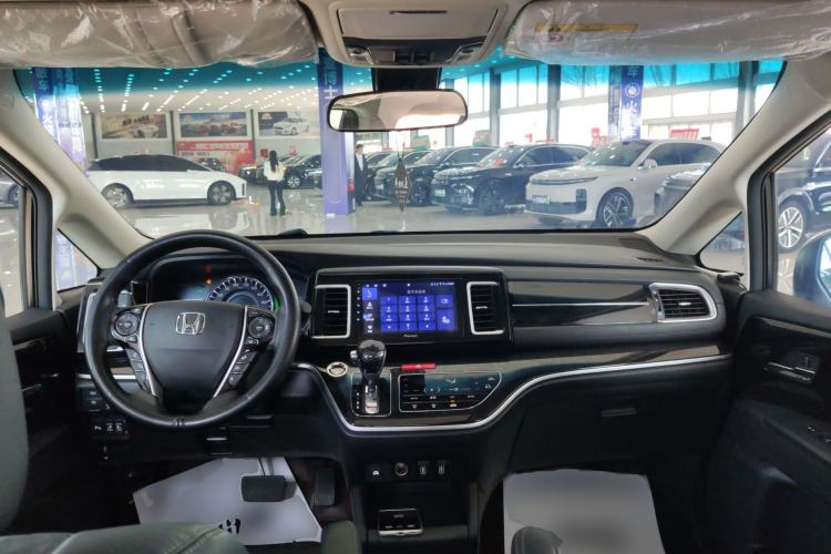 Used Honda Elysion 2019 2.0L Hybrid Luxury Edition Center Console