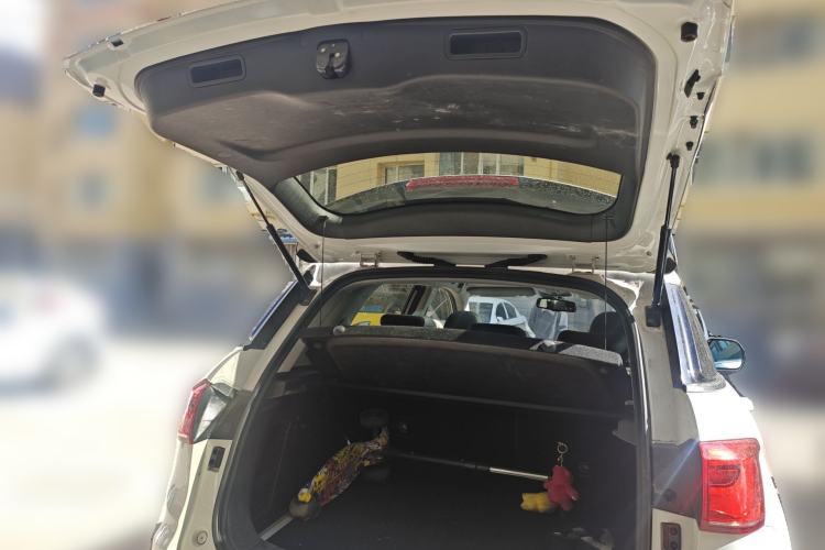 Used Haval H6 Coupe 2015 Blue Label 2.0T Automatic Two-Wheel Drive Elite Model Trunk