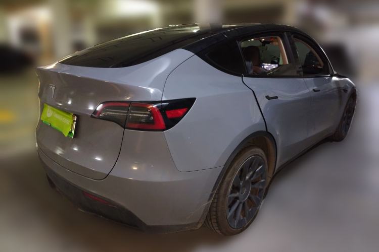 Used Tesla Model Y 2021 Standard Range Rear-Wheel Drive Version
