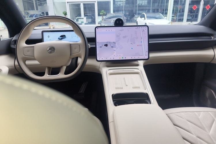 Used Nio ES6 2025 75 kWh
