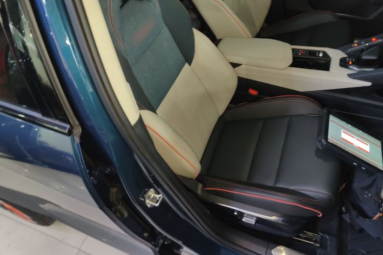 Used Lynk & Co 06 2020 1.5T YAO Halo