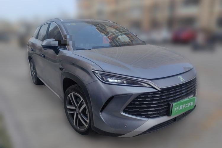 Used BYD Song L DM-i 2025 Intelligent Driving Version 112 km Leading Trim Front Right 45 Deg