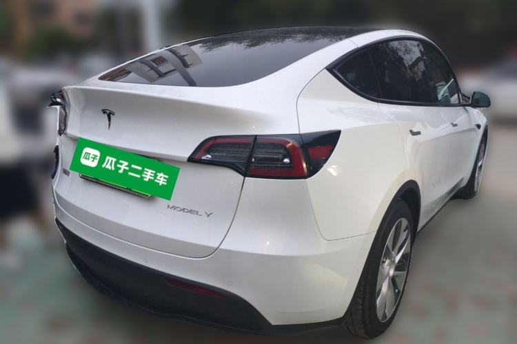 Used Tesla Model Y 2022 Rear-Wheel-Drive Version
