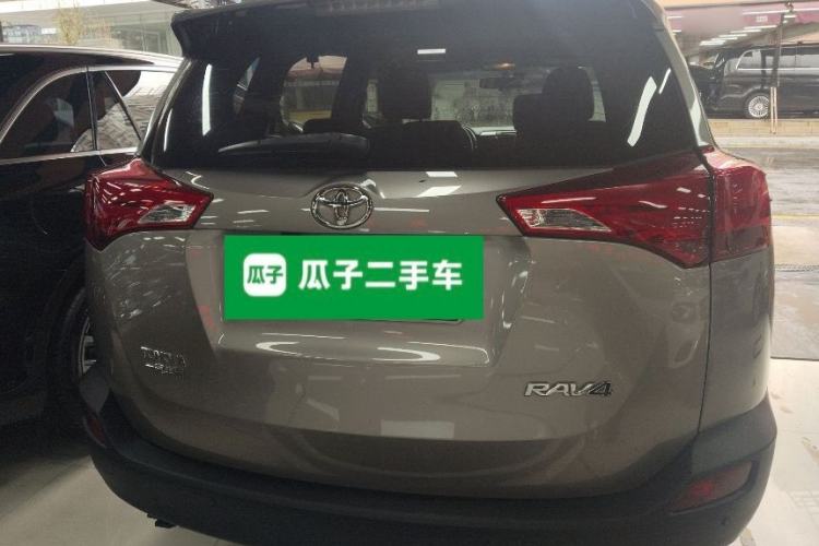 Used Toyota RAV4 2013 2.0L CVT Two-Wheel Drive Urban Edition Rear