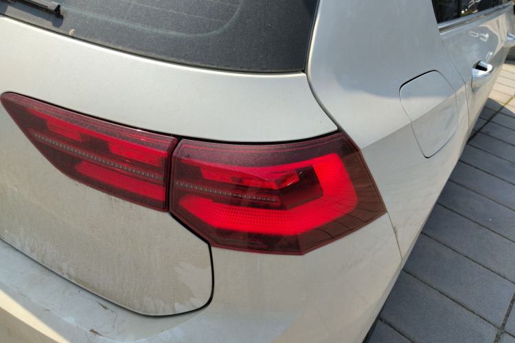 Used Volkswagen Golf 2023 Facelift 280TSI DSG R-Line
