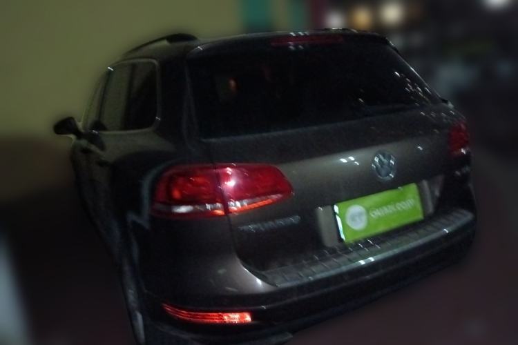Used Volkswagen Touareg 
