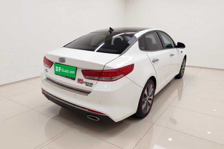 Used Kia K5 2016 2.0L Automatic LUX Rear Right 45 Deg