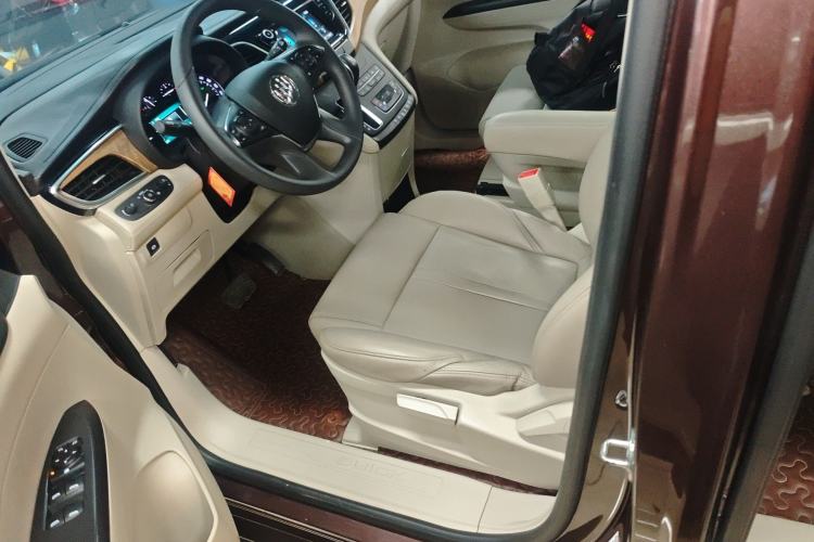 Used Buick GL8 2017 ES 28T Comfort Model China V Standard Left Front Seat