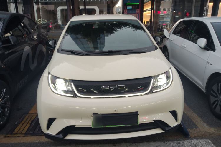 Used BYD Dolphin 2021 405 km Free Version
