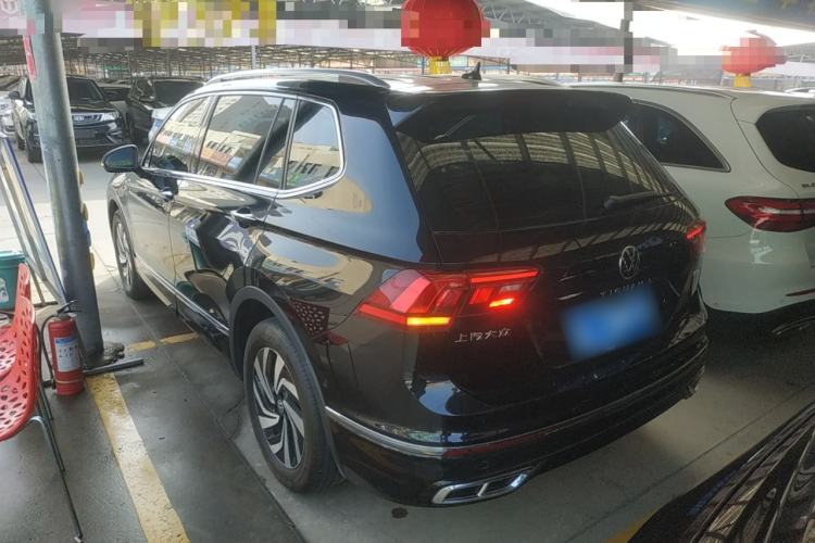 Used Volkswagen Tiguan L 2024 Outstanding Model 330TSI Automatic Two-Wheel Drive R-Line Dragon Glory Edition Rear Left 45 Deg