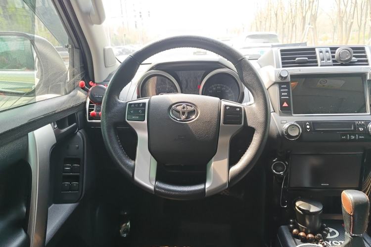 Used Toyota Prado 2016 2.7L Automatic Standard Edition Steering Wheel