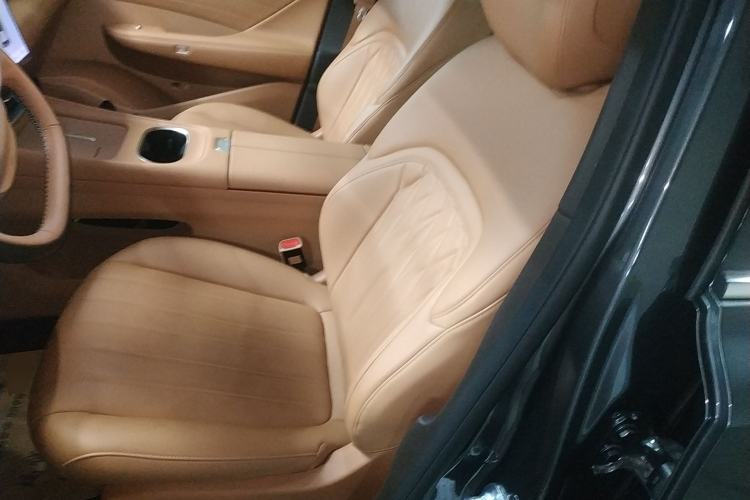 Used Dongfeng Aeolus L8 2025 Model 185KM Dream Edition
