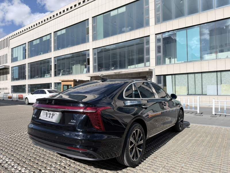 Used Hongqi H5 PHEV 2025 170 Super Hybrid Version — 32