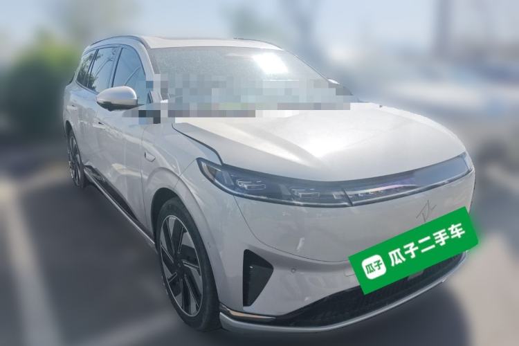 Used Dongfeng eπ eπ008 2024 210Max Range-Extended Version 6 Seats Front Right 45 Deg