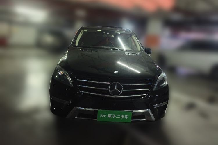 Used Mercedes-Benz M-Class 2014 ML 400 4MATIC Luxury Model Front