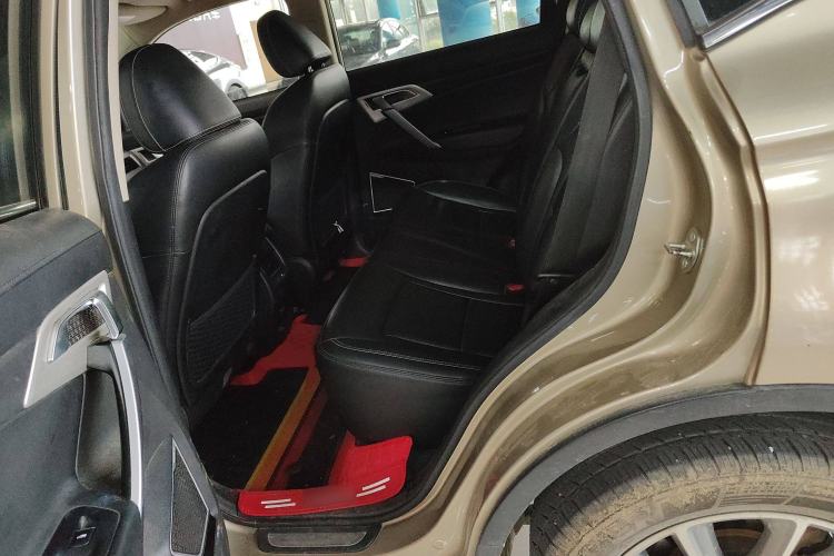 Used Geely Auto Emgrand X7 Sport 2018 1.8TD Automatic Two-Wheel Drive Smart Connect 4G Internet Edition