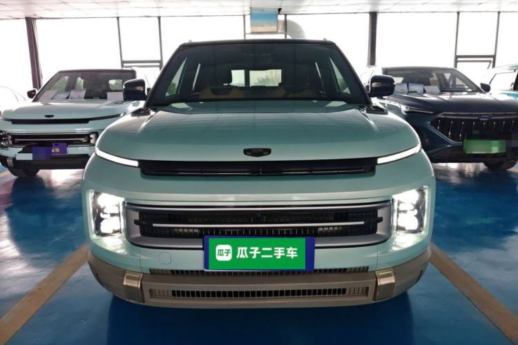 Used Geely Auto icon 2023 1.5TD Chocolate Smoothie Edition
