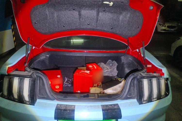 Used Ford Mustang 2021 2.3T EcoBoost Trunk