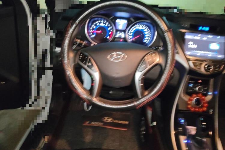 Used Hyundai Elantra (5th Generation / Langdong) 2016 1.6L Automatic Prestige Model
