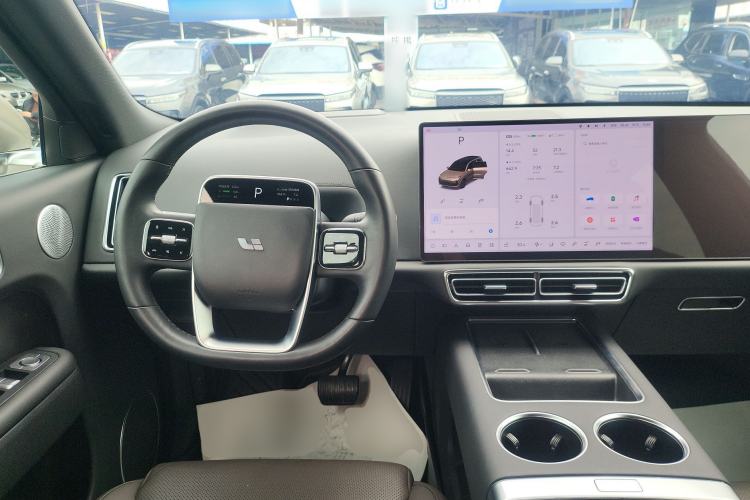 Used Li Auto L9 2022 Max model