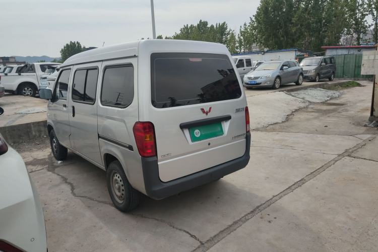 Used Wuling Zhiguang 2023 1.5L Practical Version 5/7 Seats Exterior 5