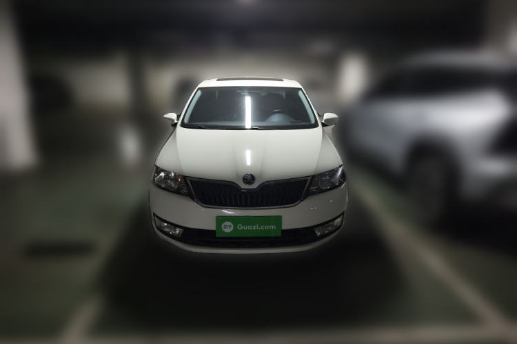 Used Skoda Rapid 2016 1.4L Manual Trend Edition
