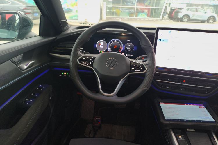 Used Volkswagen Passat 2025 Pro 380TSI Starry Dragon Luxury Edition