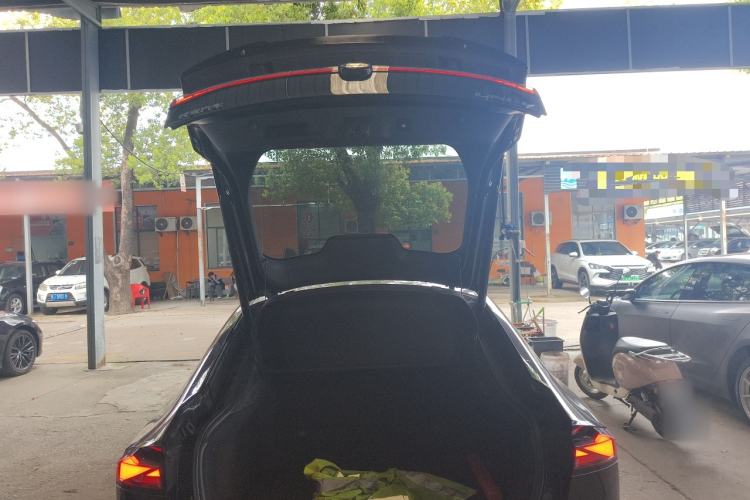 Used CHANGAN UNI-V 2024 1.5T High-Energy Version
