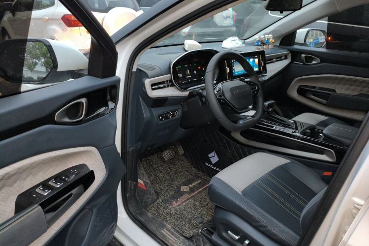 Used Baojun RM-5 2019 1.5T CVT 24-Hour Online Luxury Version 6 Seats Driver Seat