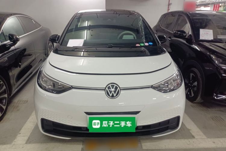 Used Volkswagen ID.3 2025 Smart Model Outstanding Oxygen Edition Front