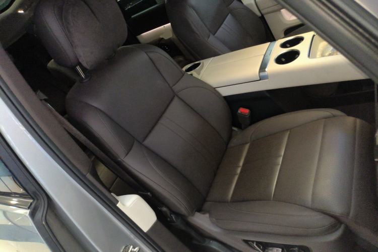 Used Li Auto MEGA 2024 Ultra Model
