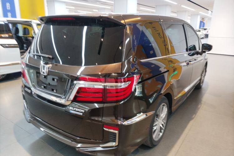 Used Honda Elysion 2019 2.0L Hybrid Luxury Edition