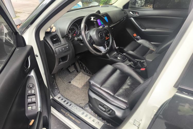 Used Mazda CX-5 2012 2.0L 4x4 Luxury Edition Driver Seat