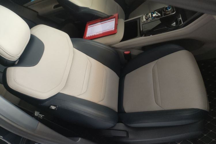 Used Ford Equator Sport 2022 Facelift EcoBoost 170 Prestige Model
