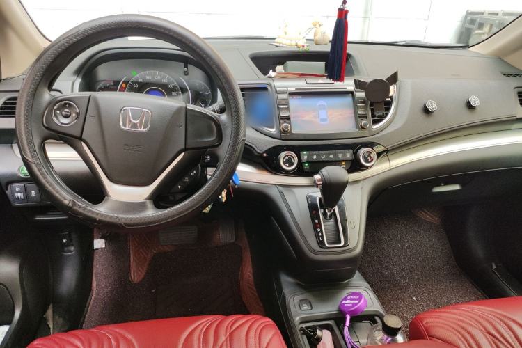 Used Honda CR-V 2016 2.0L two-wheel drive Urban Edition Center Console