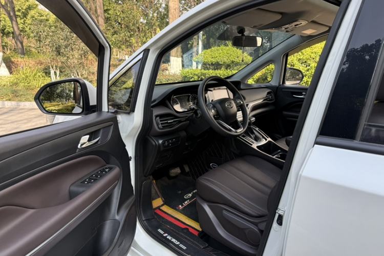 Used GAC Trumpchi M6 2019 270T DCT Luxury Edition (6-seater) China VI