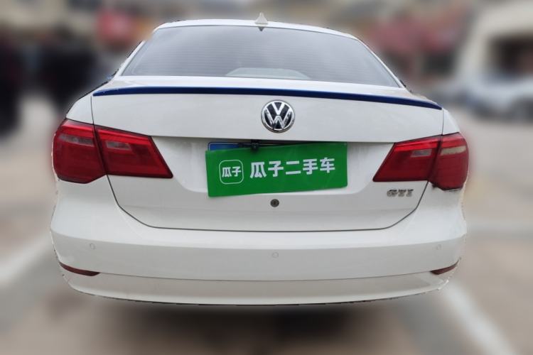 Used Volkswagen Jetta 2015 1.4L Manual Comfort Model
