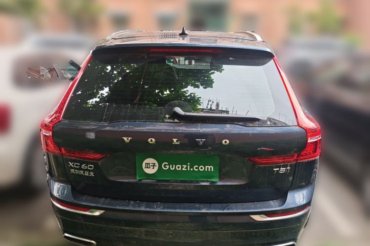 Used Volvo XC60 2021 T5 4x4 Smart Luxury Edition