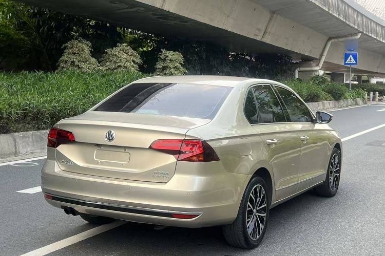 Used Volkswagen Bora 2016 230TSI DSG Luxury Version