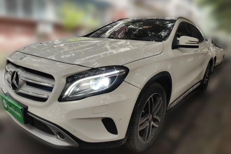 Used Mercedes-Benz GLA 2015 GLA 220 4MATIC Fashion Model