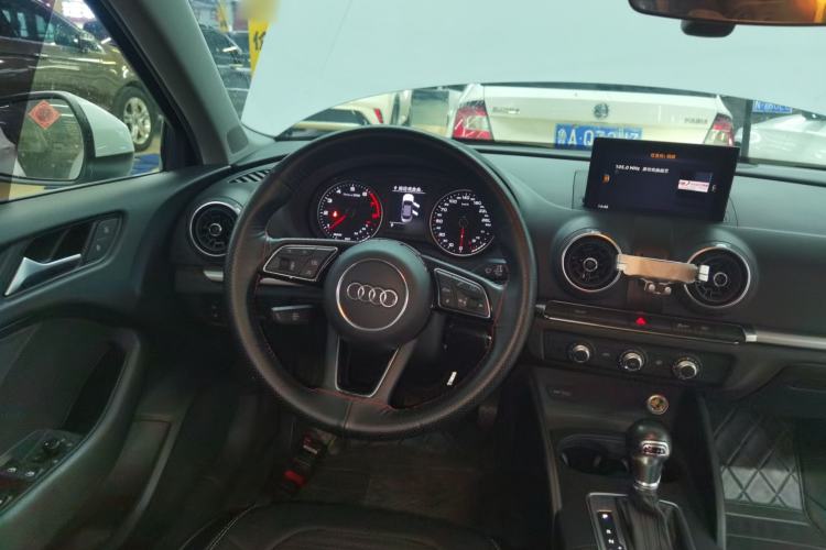 Used Audi A3 2020 Restyled Limousine 35 TFSI Ambition Version China VI Steering Wheel
