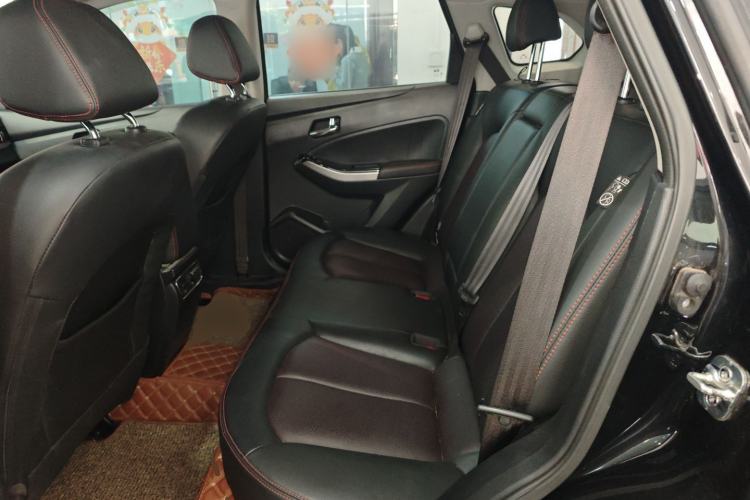 Used Venucia T70 2018 2.0L CVT Smart Enjoyment Version