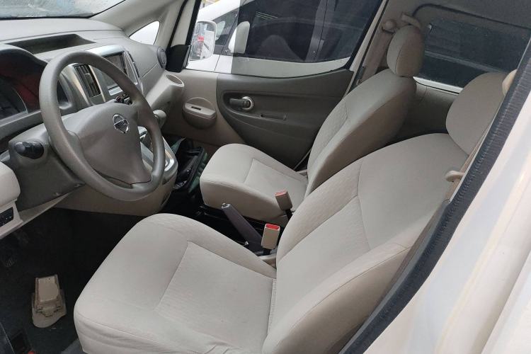 Used Nissan NV200 2018 1.6L CVT Luxury Model