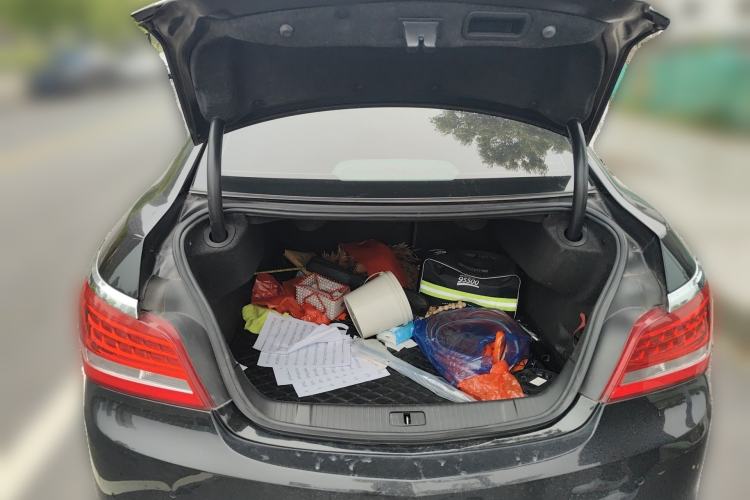 Used Buick LaCrosse 2013 2.4L SIDI Luxury Comfort Edition Trunk