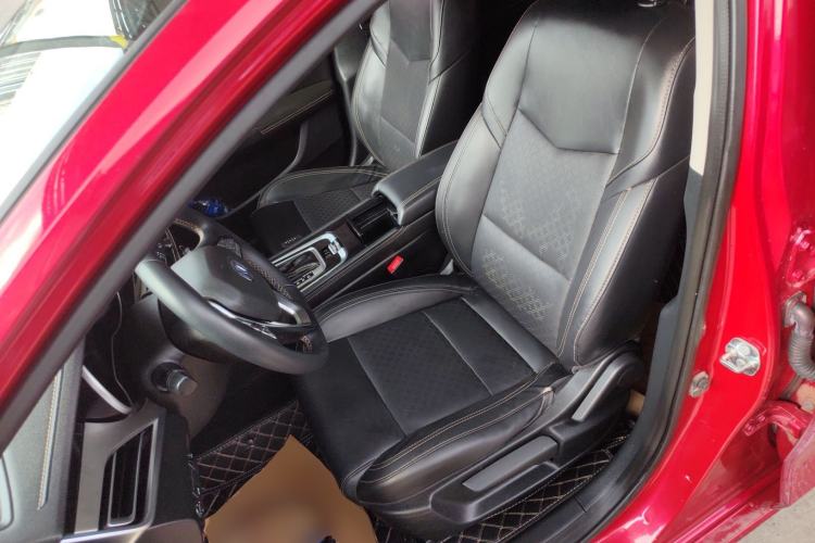 Used CHANGAN Eado 2018 High-Energy Edition 1.6L GDI Automatic Pioneer Model China V Standard
