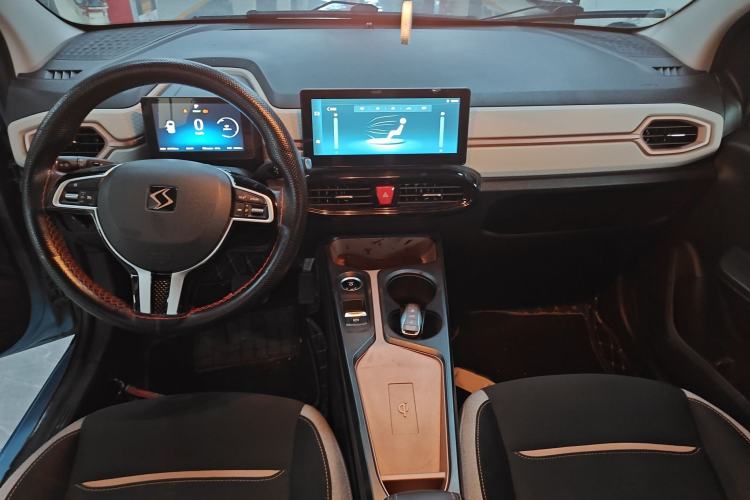 Used SOL E10X 2021 302 km Range Fashion Edition 31.4 kWh